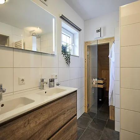 In Limburg With Sauna & Bbq * Roggel